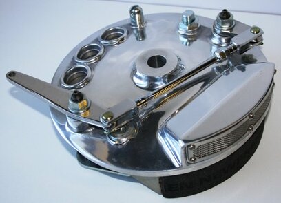 Norton twin leader front brake plate complete